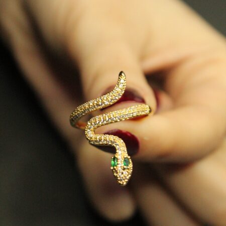 Emerald Fang Gold Çelik Yüzük