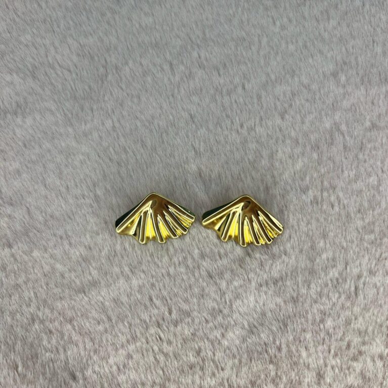 Altın Rengien Shell Earrings Altın Rengi Kararmaz Çelik Küpe